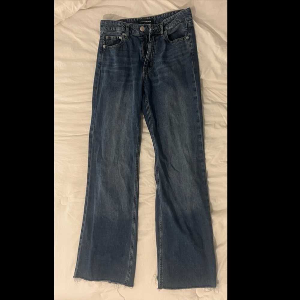 Aeropostale High Rise Wide Leg Jeans